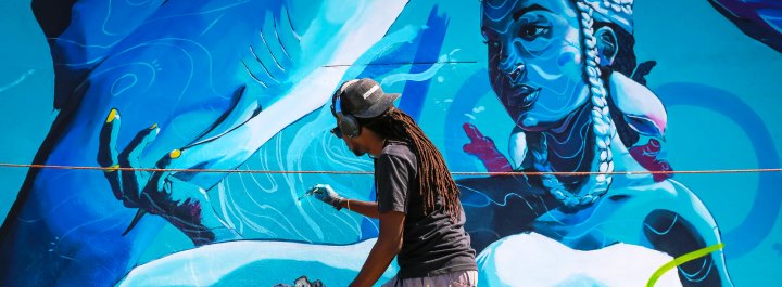 Sea Walls 2019 STX mural. Photo credit: Tre Packard